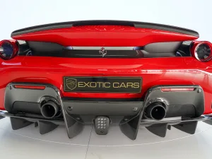2020 فيراري 488 بيستا