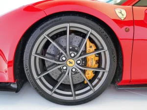 2020 فيراري 488 بيستا