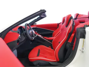 2025 Ferrari Roma Spider