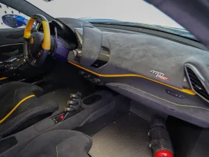2020 فيراري 488 بيستا