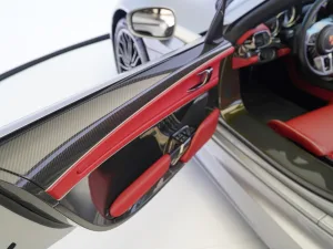 2015 بورش 918 سبايدر