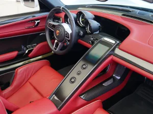 2015 بورش 918 سبايدر