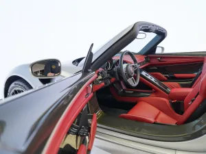 2015 بورش 918 سبايدر