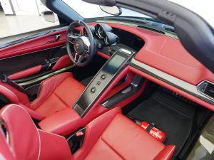 2015 بورش 918 سبايدر