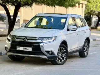 2016 Mitsubishi Outlander in Dubai used car