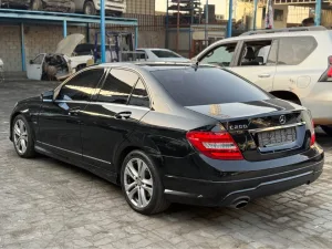 2012 Mercedes-Benz C-Class C200