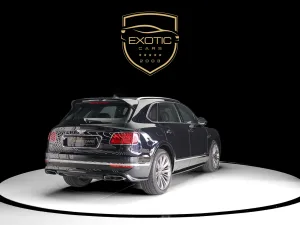 2020 بنتلي بنتايجا V8 AWD