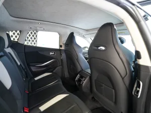 2023 استون مارتن دي بي اكس DBX707