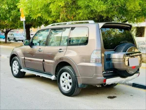 2011 Mitsubishi Pajero GLS