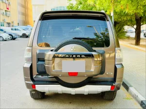 2011 Mitsubishi Pajero GLS
