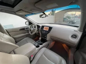 2014 Nissan Pathfinder XE