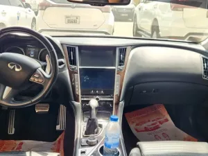 2016 إنفينيتي كيو٥٠ LUXE