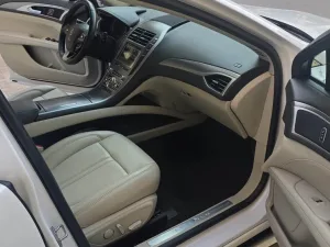 2019 Lincoln MKZ Premiere
