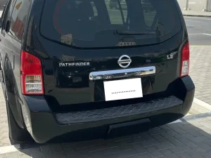 2010 نيسان باثفايندر LE