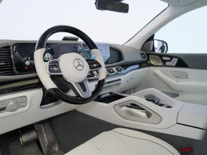 2023 مرسيدس-بنز جي ال اس مايباخ