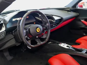 2021 فيراري اسف اف 90 Stradale Assetto Fiorano