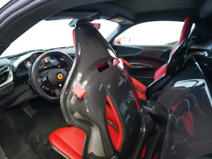 2021 فيراري اسف اف 90 Stradale Assetto Fiorano