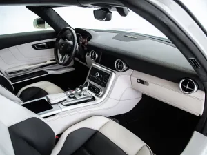 2011 مرسيدس-بنز اس ال اس AMG