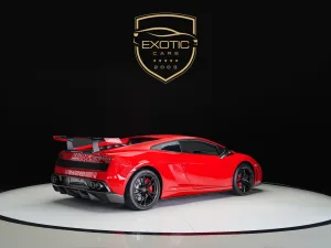 2012 لامبورجيني جلاردو Superleggera