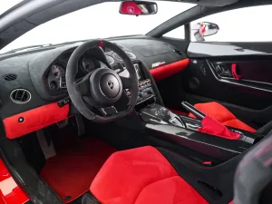 2012 لامبورجيني جلاردو Superleggera