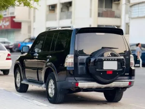 2008 ميتسوبيشي باجيرو GLX