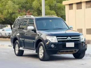 2008 Mitsubishi Pajero in Dubai used car