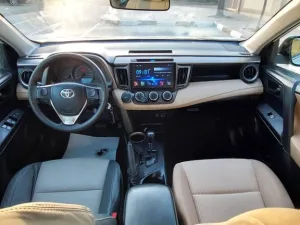 2015 تويوتا راف ٤ Limited