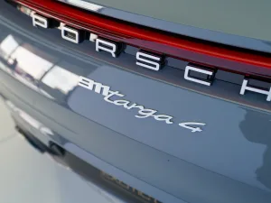 2024 بورش 911 كاريرا Carrera Targa 4