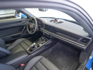 2025 بورش 911 كاريرا Carrera