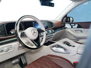 2024 مرسيدس-بنز جي ال اس مايباخ