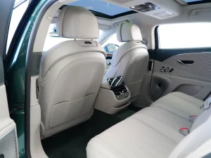 2024 بنتلي فلاينج سبير V8