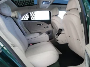 2024 بنتلي فلاينج سبير V8