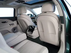 2024 بنتلي فلاينج سبير V8