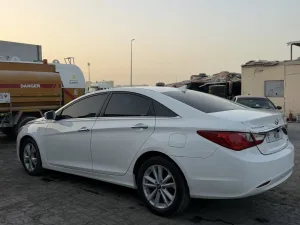 2011 هيونداي سوناتا SE