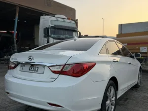 2011 هيونداي سوناتا SE