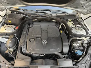 2013 مرسيدس-بنز الفئة - E E300 4Matic