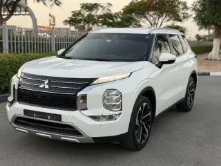 2024 Mitsubishi Outlander in Dubai used car