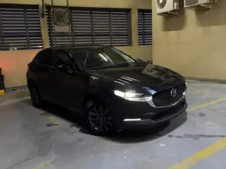 2022 Mazda CX-30 في Dubai سيارة مستعملة
