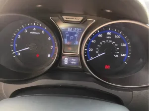 2015 هيونداي فوليستر standard