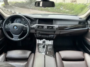 2016 BMW 5-Series 528i