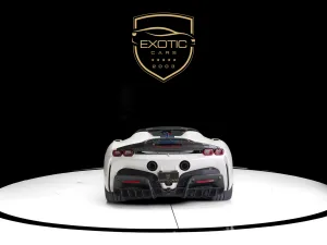 2022 فيراري اس اف 90 سبايدر No Trim