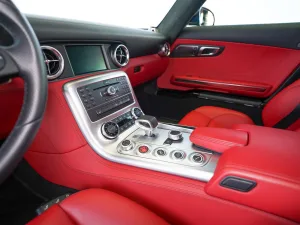 2011 مرسيدس-بنز اس ال اس AMG
