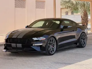 2018 Ford Mustang in Dubai used car