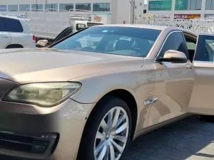 2014 BMW 7-Series 740i