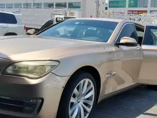 2014 BMW 7-Series in Abu Dhabi used car