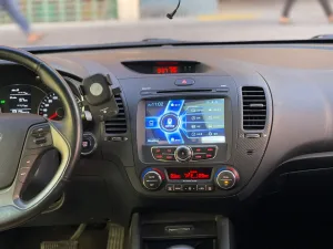 2013 كيا كي ٣ No Trim