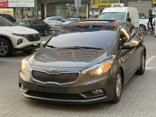 2013 Kia K3 in Ajman used car