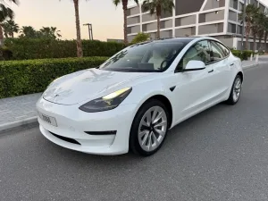 2023 تسلا موديل 3 Standard Range Plus Rea