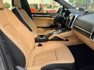 2014 بورش كاين Platinum Edition