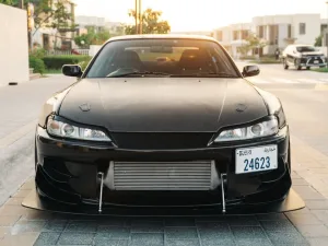 1999 نيسان سكاي لاين No Trim